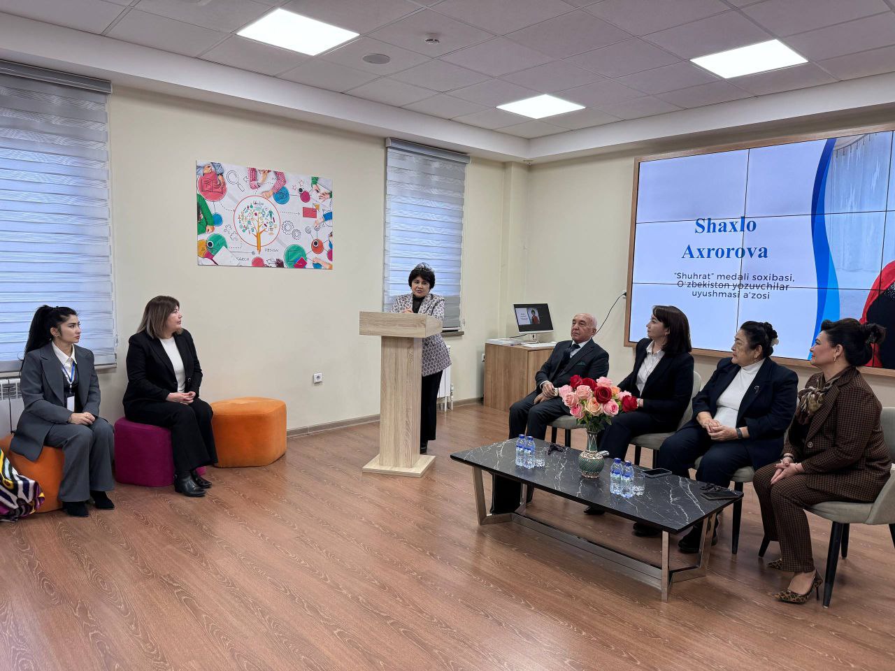 Toshkent arxitektura-qurilish universitetida Xotin-qizlar maslahat kengashi tomonidan “Bizning umumiy uyimiz” mavzusida obro-e’tiborga ega bo‘lgan shaxslar, namunali oilalarni jalb etgan holda uchrashuv tashkil etildi